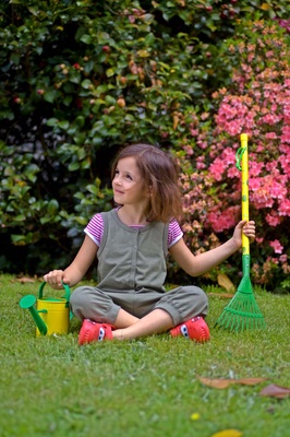 Rastrillo Hojas Kids Garden Verde