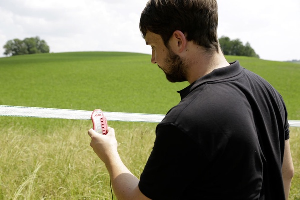 Comprobador cercas Ako 10.000 V