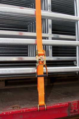 Cincha Amarre 2 p. 8 Metros con Trinquete 4000 Kg