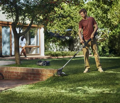 Kit Recortadora Husqvarna Aspire T28 + Bater�a 2,5 Ah y Cargador 18V