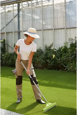 Escoba para Cesped Artificial con Mango