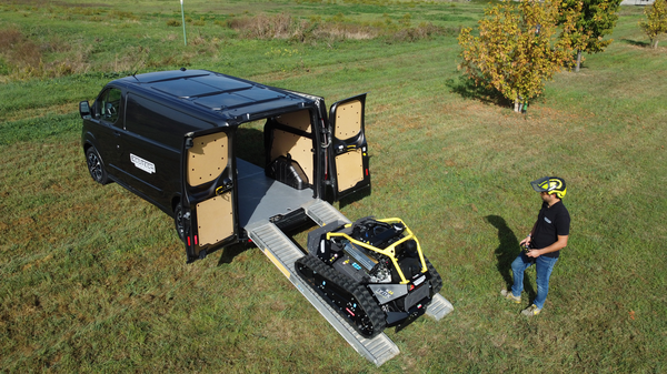 Desbrozadora oruga Ecotech H24 LYNX - Control Remoto y Potencia Honda en 84 cm de Corte