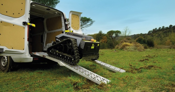 Robot Desbrozadora Control Remoto Arvipo DRM-70 Brushless